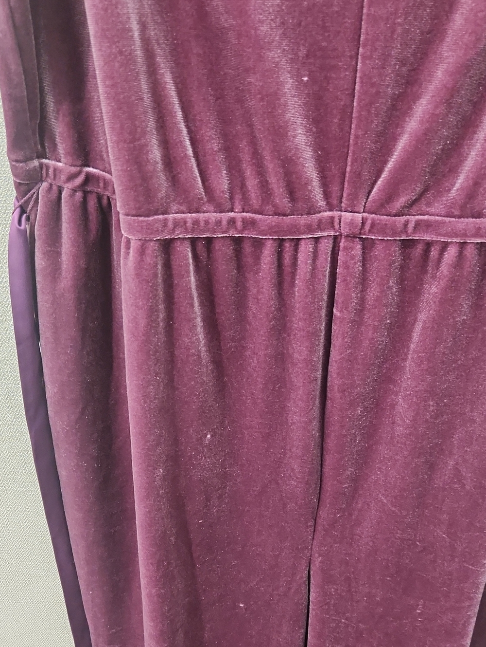 Modcloth Velvet Jumpsuit Size XL - Picture 15 of 16